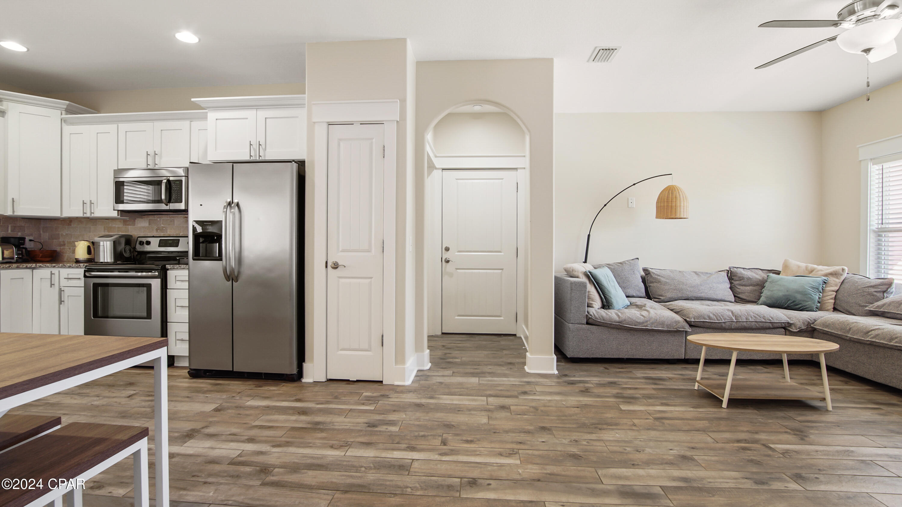 Debiuwbwez4e9nr9fxgxpbzey8um2jvthq5 Hfttgce