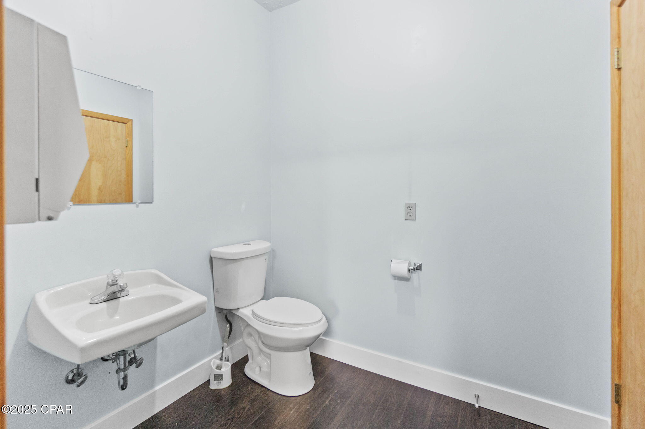 Hrgd2ymztkm0oljk9yd8x9djoacofaojy9v_1fx 7co