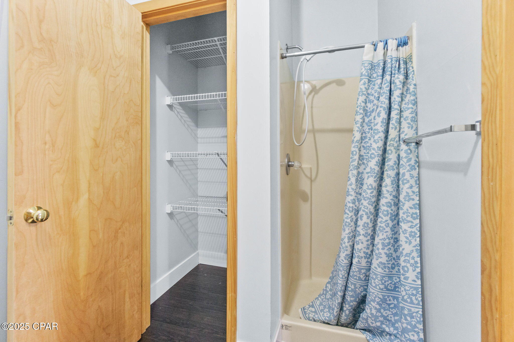 Dwej Zjsej61i0myrg6u2y4n0whzjsvt5hlzrsfi2lm