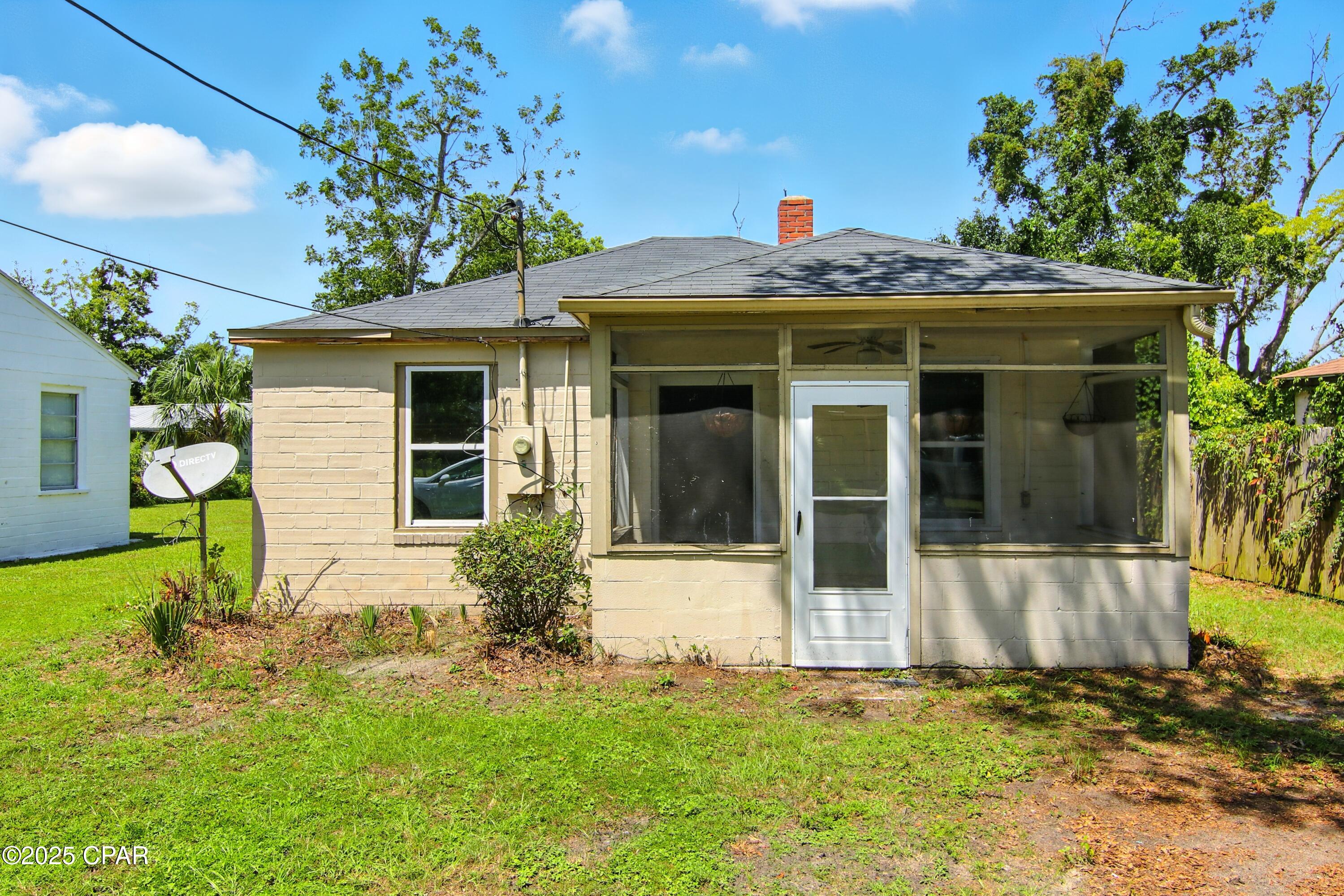 1324 Lincoln Drive