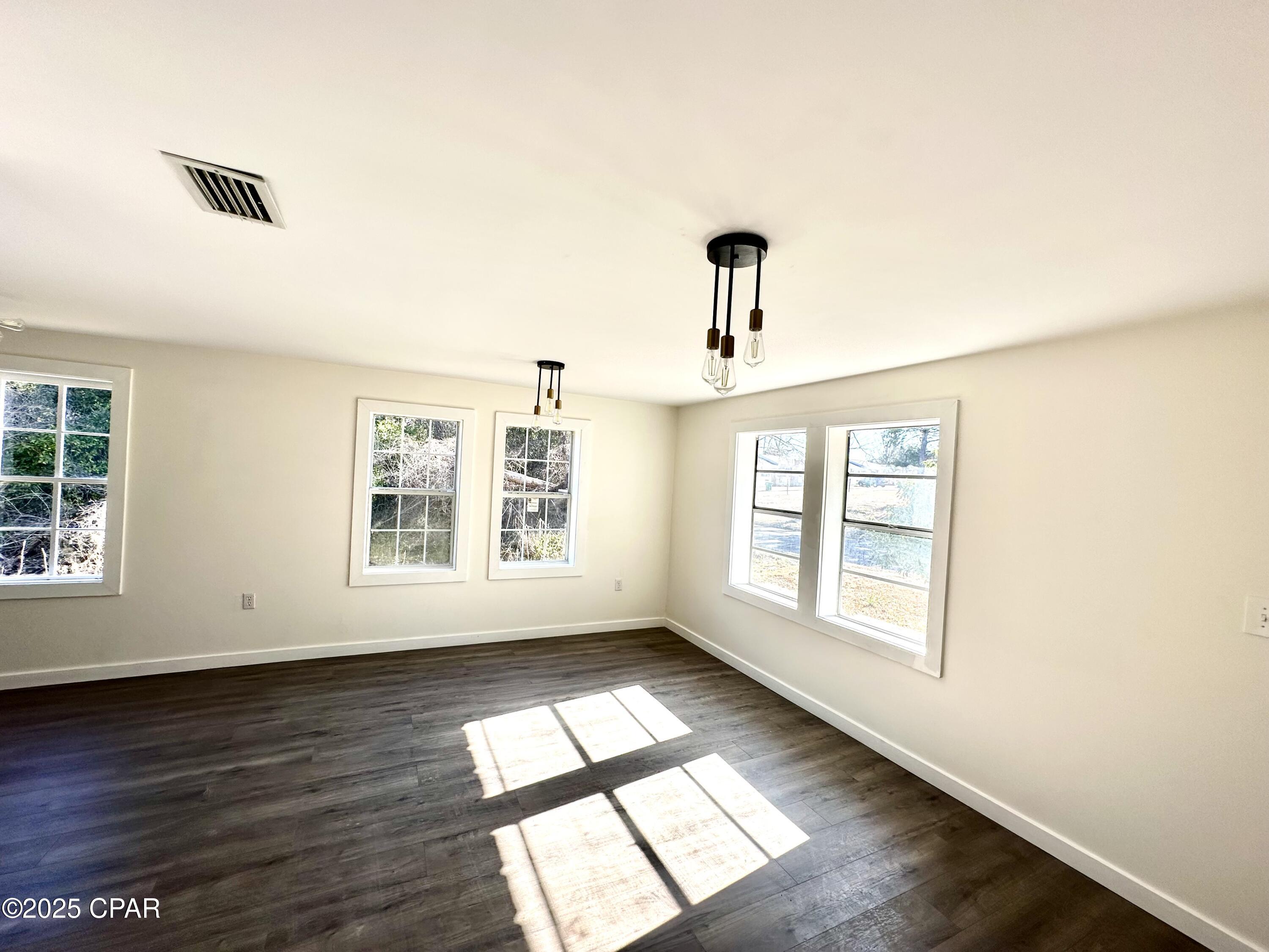 4qi25fae 0v2ryqulmkdpw2aoav9d2ymrggo581hcdg