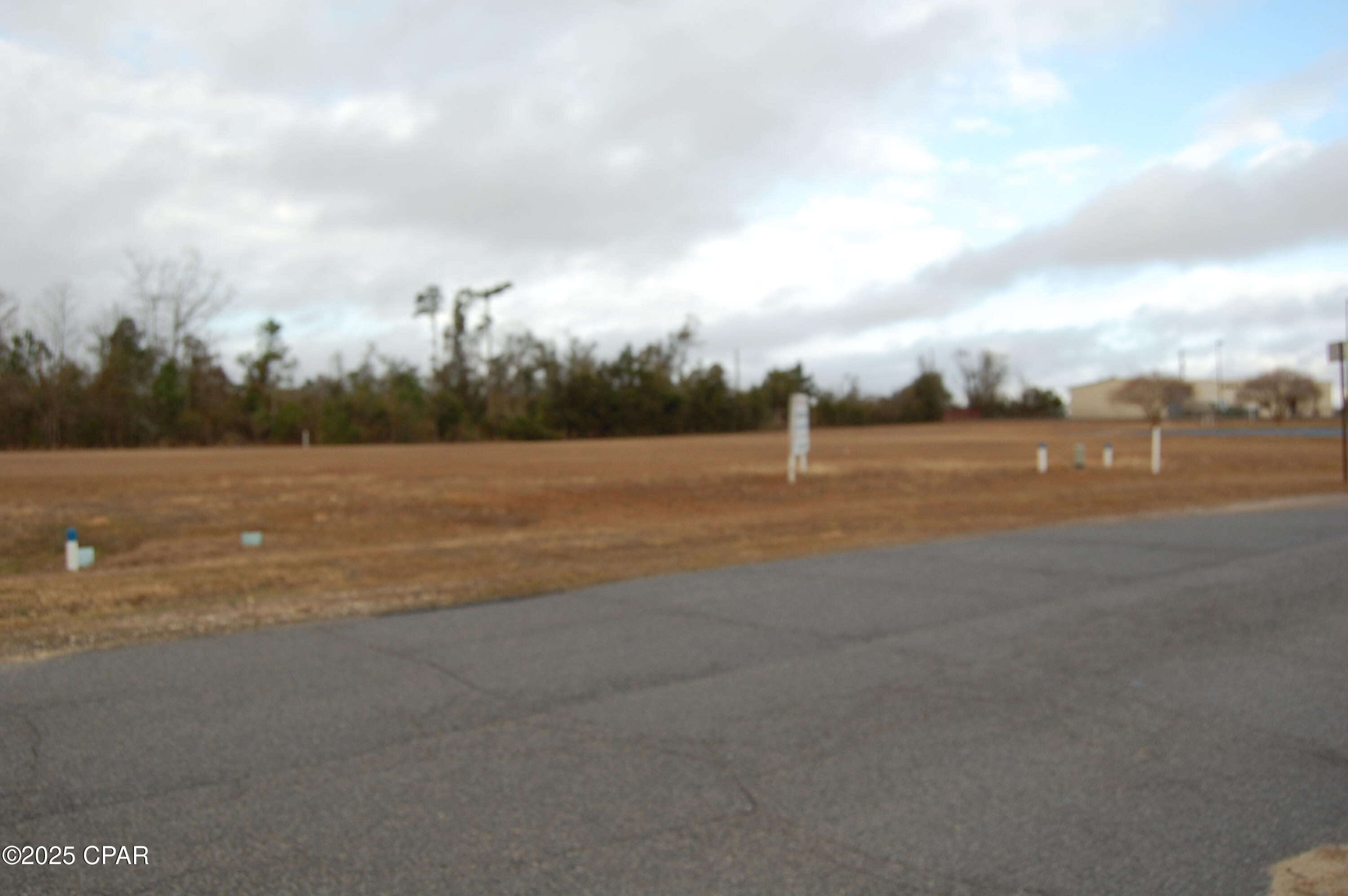 Rjyq38c3ygefkcq0eqmx_wpiuduxyaa_skme5 U0uwa