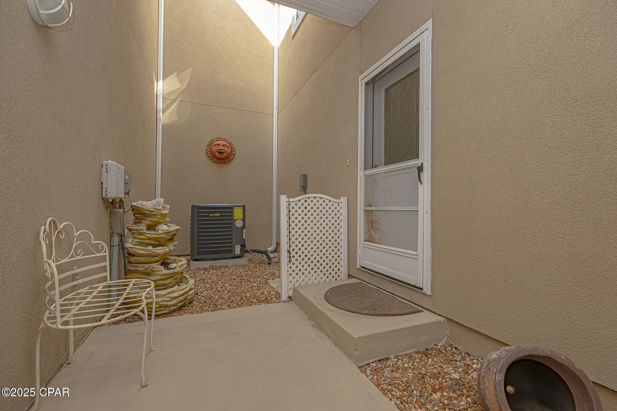 Moj4tpetzojveig78zlzt1bhex_km1empl9y3fynkkq