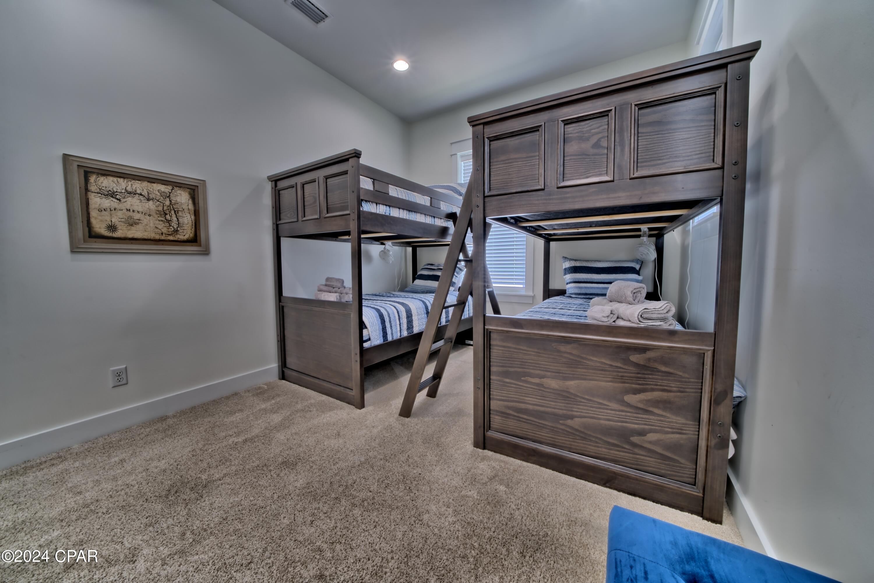 Ufqedxeuwwsuih8mymu _ubimthcxuhnlrdj0goop10