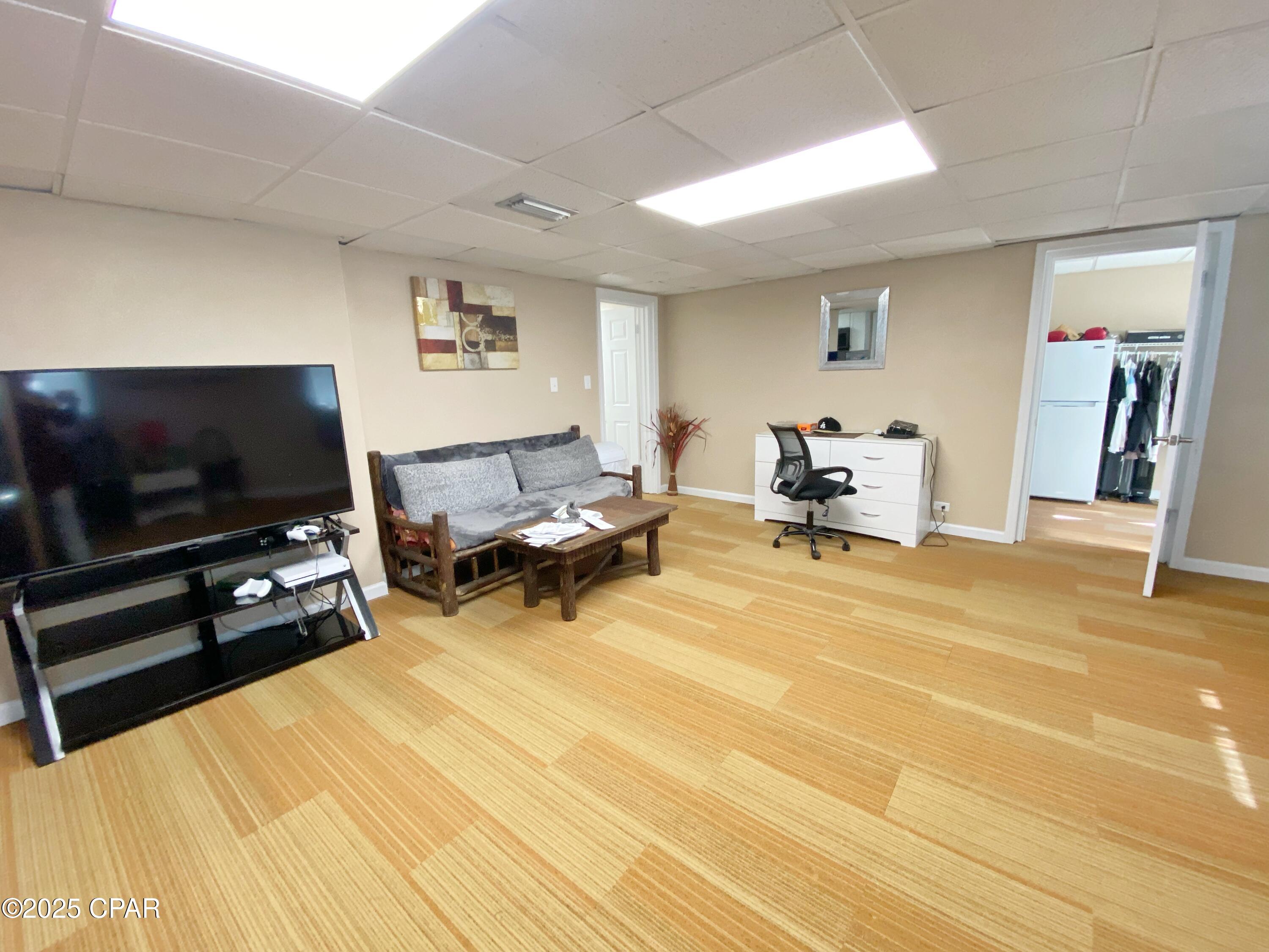 K3glw6an94gkaabx1nd4jjqdiejfj08ppmnq_rhdhdm