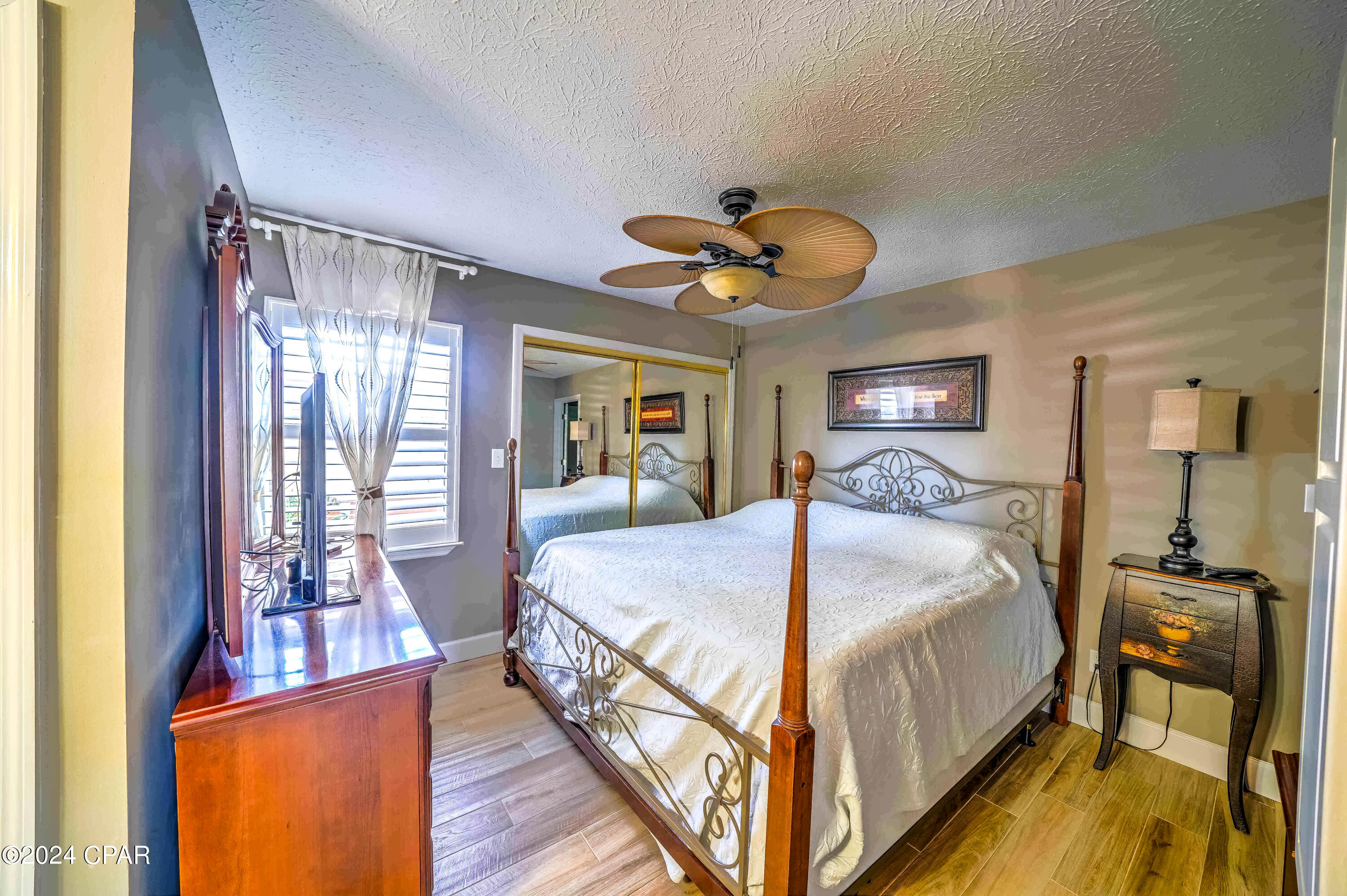 Kd_uu_t0k8 Q4zqp3v_vq4gnfpzawxhuh E D Rgbc0