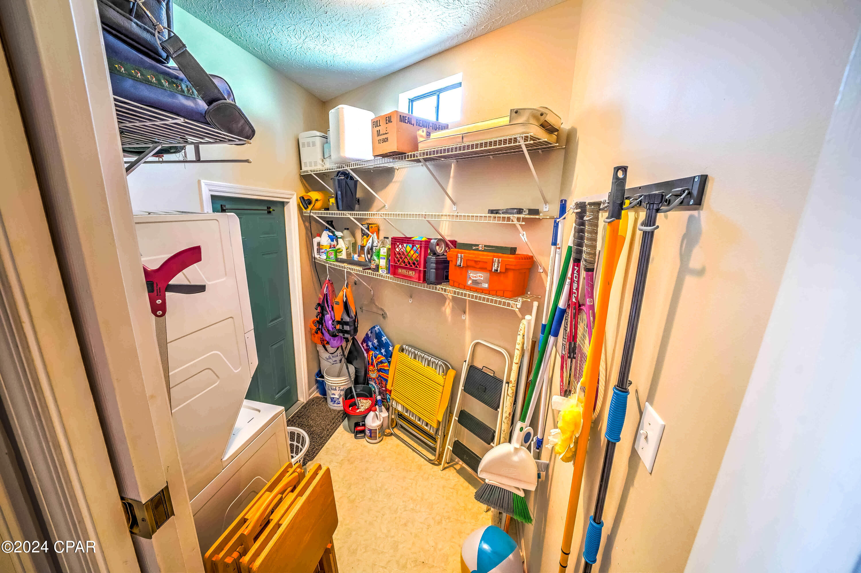 Bl_jbtj3ojtccidjuk2mmgo9a_wajksgql93v5q_fhu