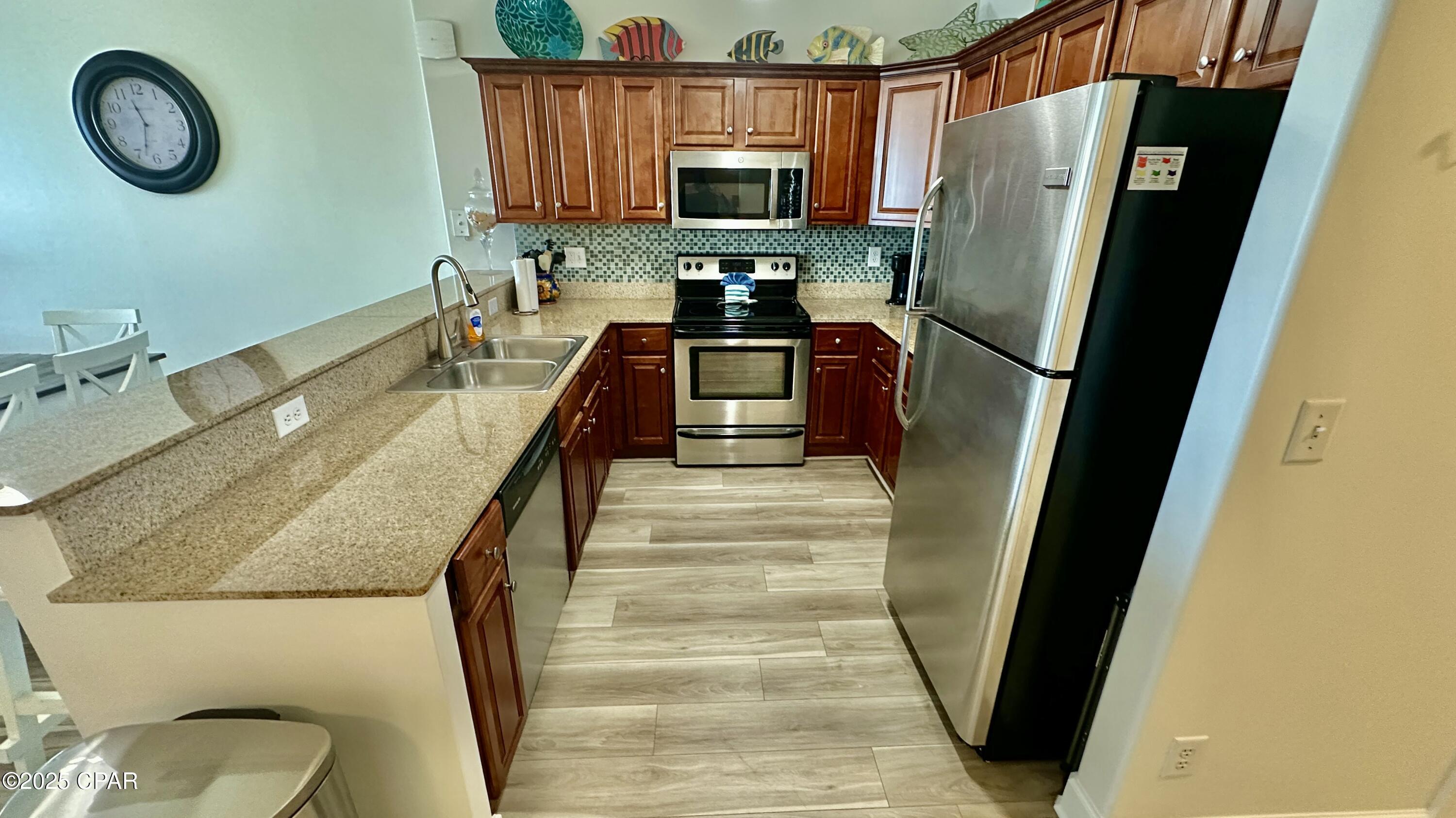 L0xsk_zyhcpy6uwobppv3d5gtqeestmo4fqjioohjkw