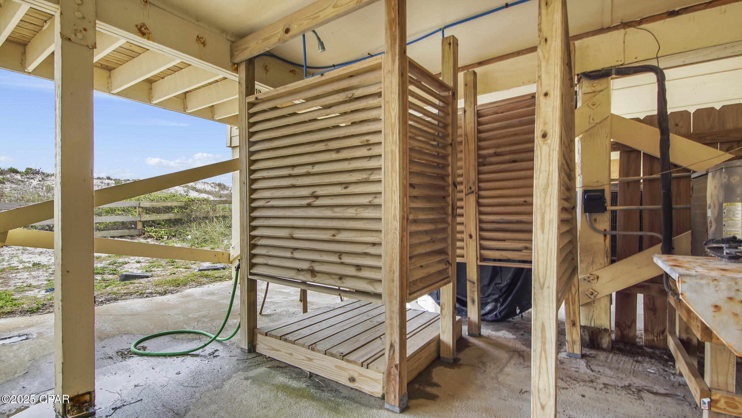 F_zfrl V Vhqylm8dfrejtef3fygozij8axxihggmjw