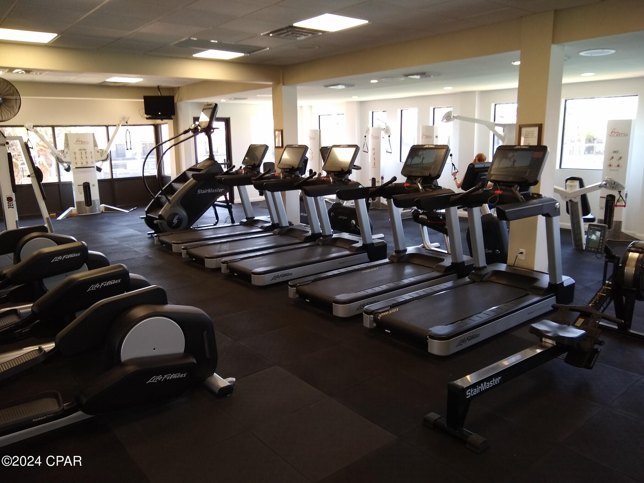 Vhmifzdkh7repynymbjiqy8kfkcgwqkvx4f4zdb_u6g