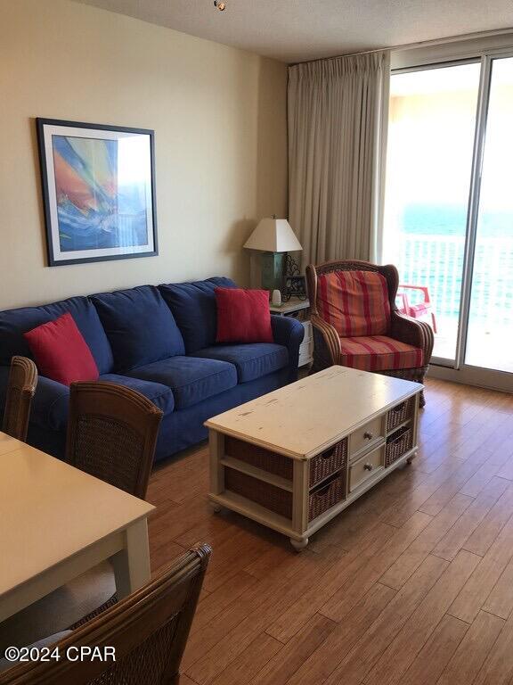 Imxjr D03edcji4rzcnkpf J4pi081l2gdyv66fpwgg