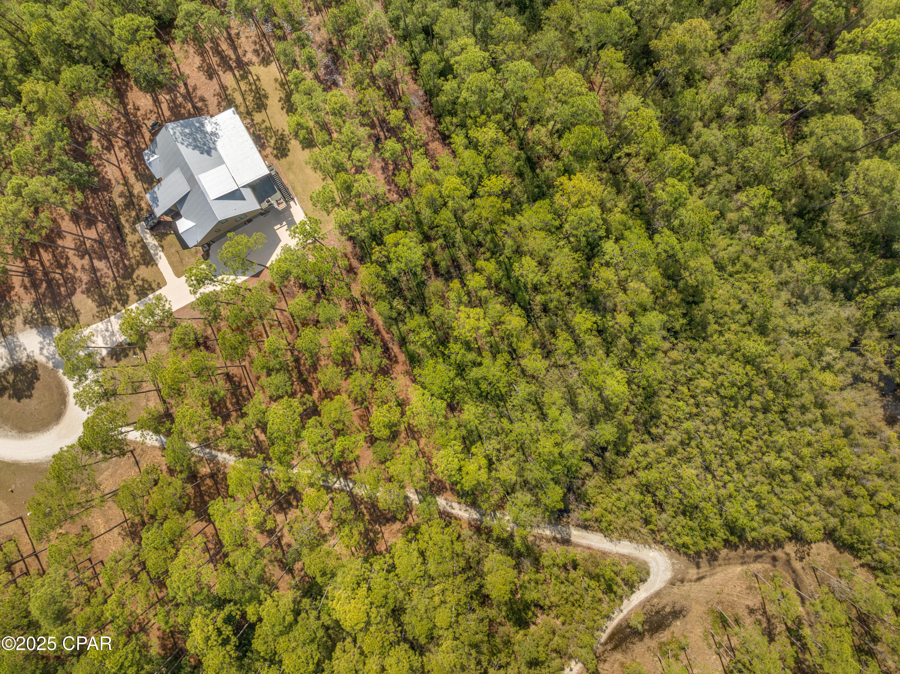 Elq90nd1nzhe151g7b3cefwmejxux7dw1q3d3nfarvq