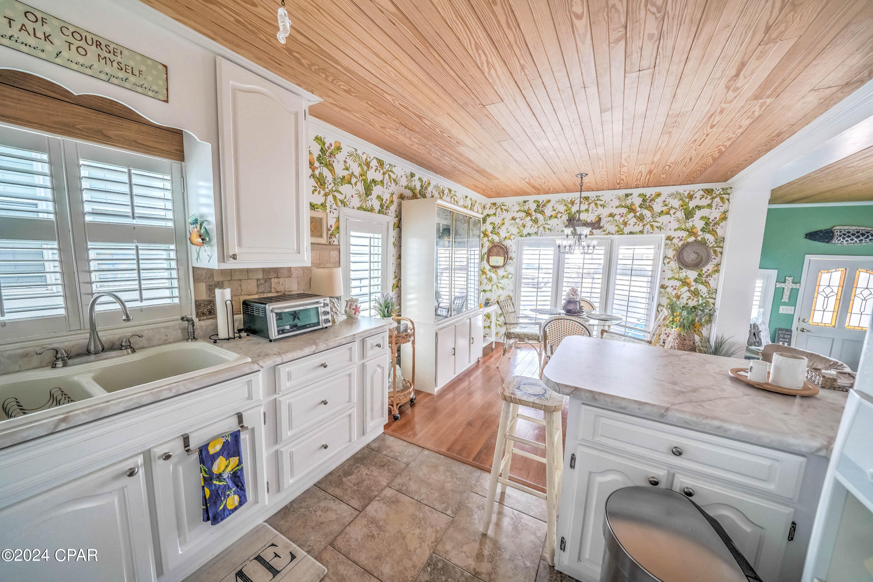 Epoe_0rpbpo5mofzn9 M0arom054 Levy4cl5hsaybe