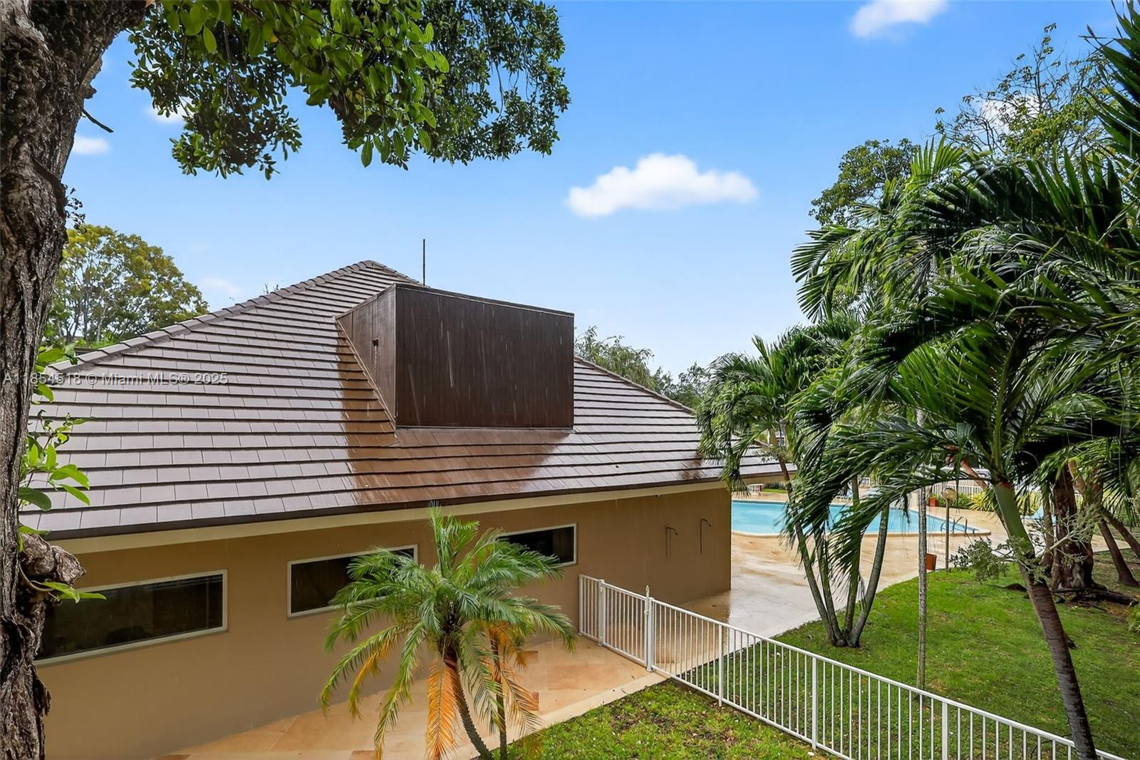 Property photo # 8