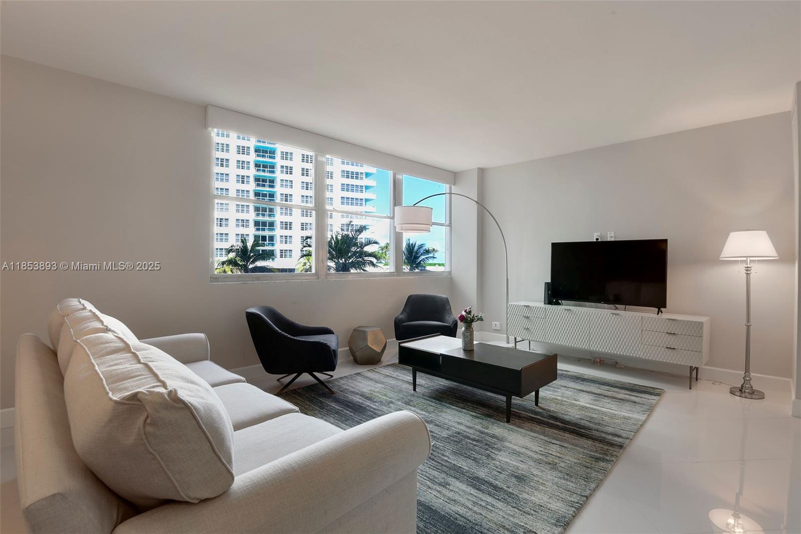 Property photo # 0