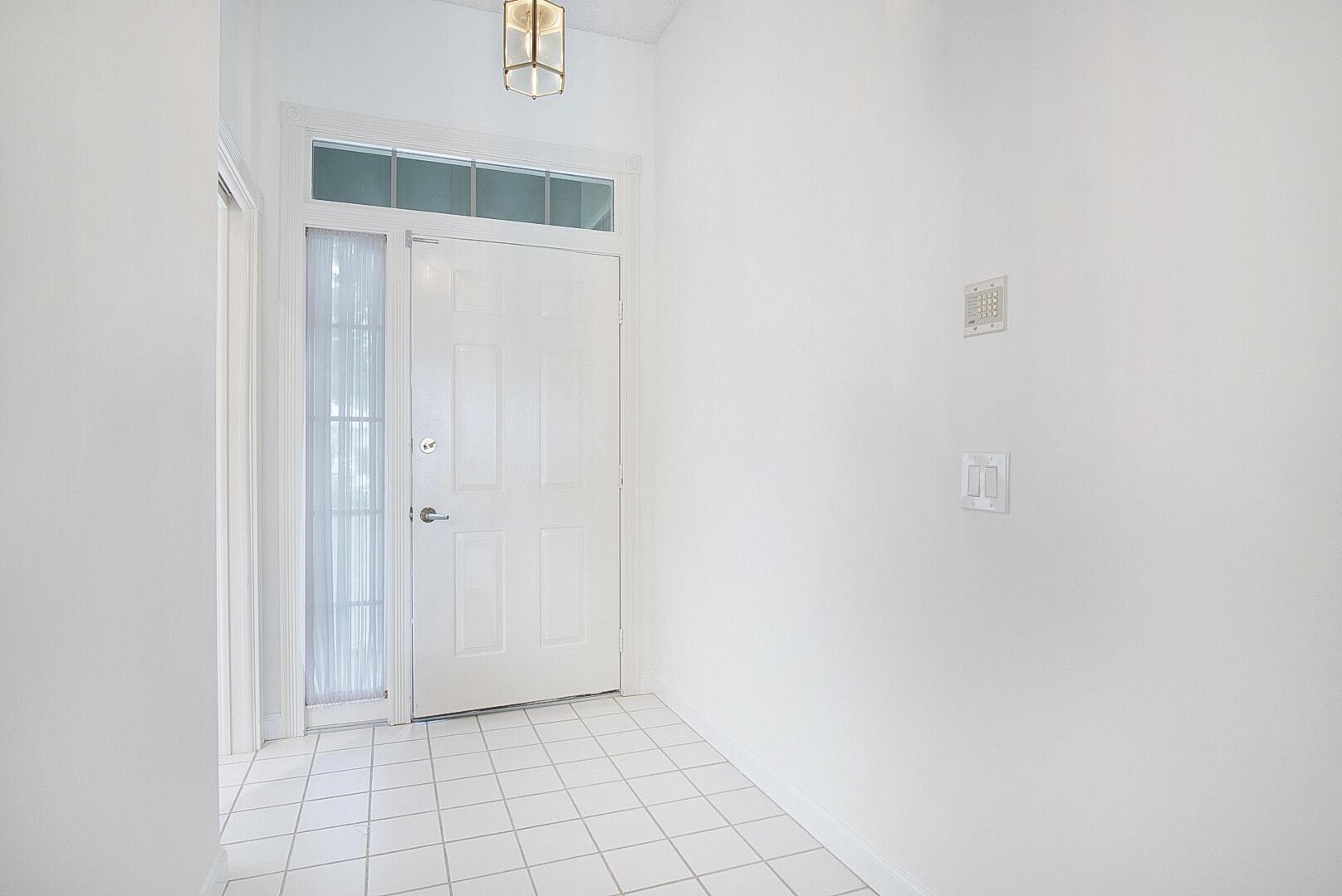 Homes for sale in Port St. Lucie, FL | 123 Nw Bentley Circle, Port St. Lucie, FL 34986 | MLS# R11114048