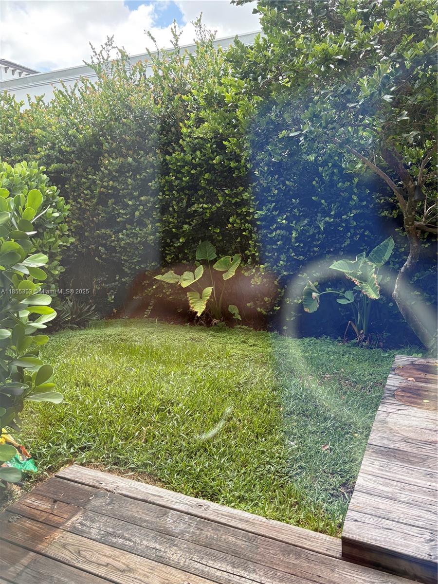 Property photo # 4