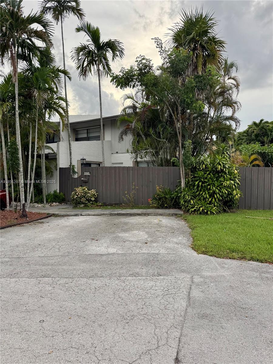 Property photo # 6