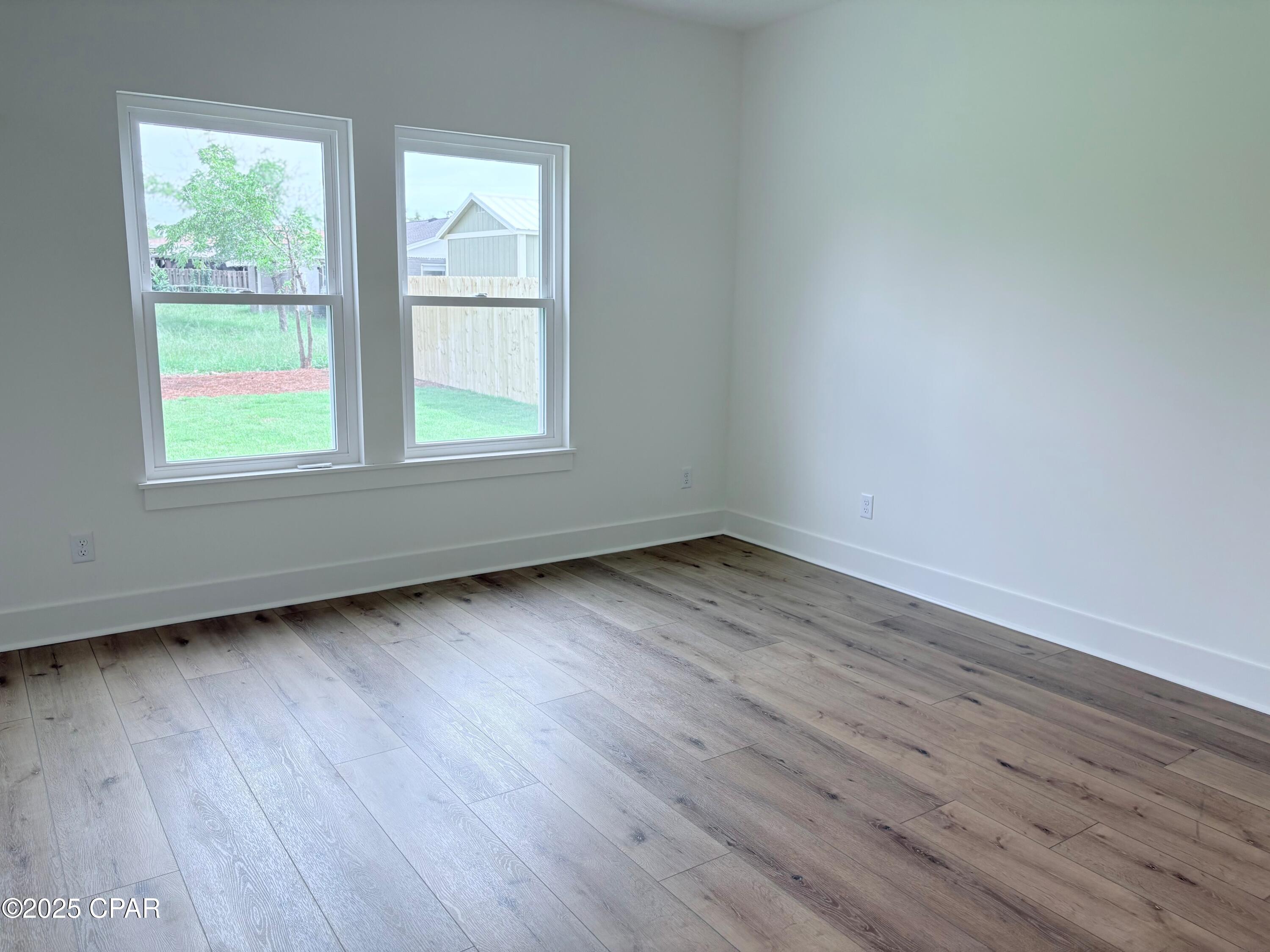 Image 10 For 1019 10th Street