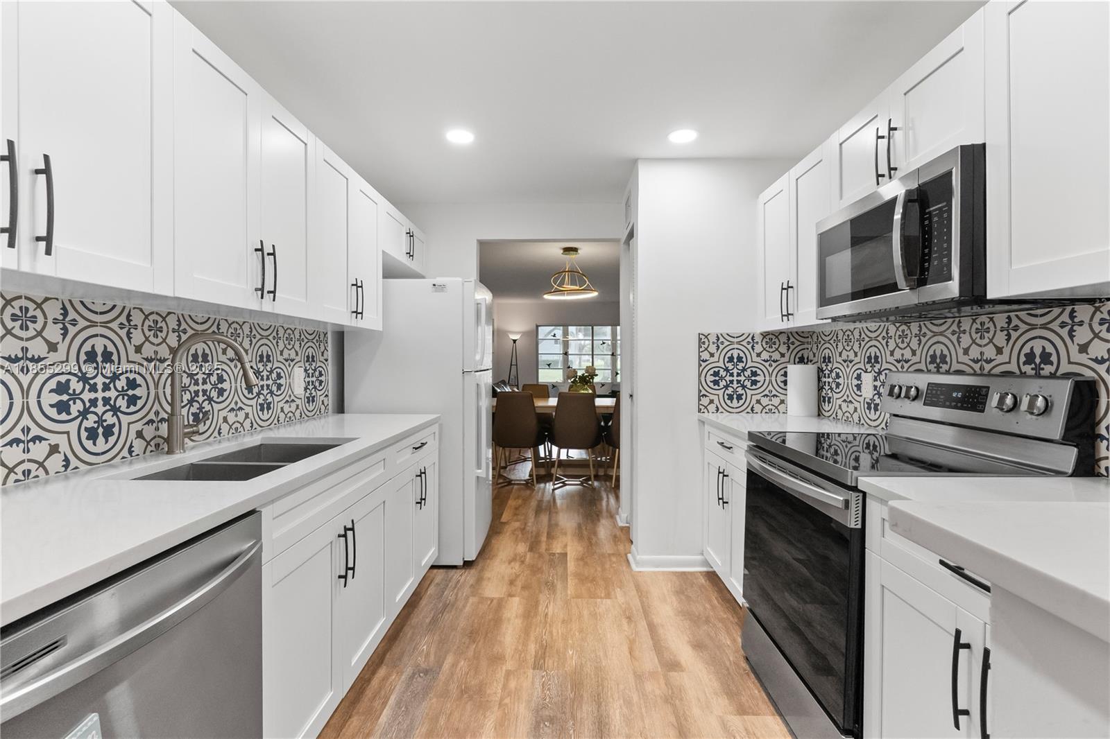Property photo # 0