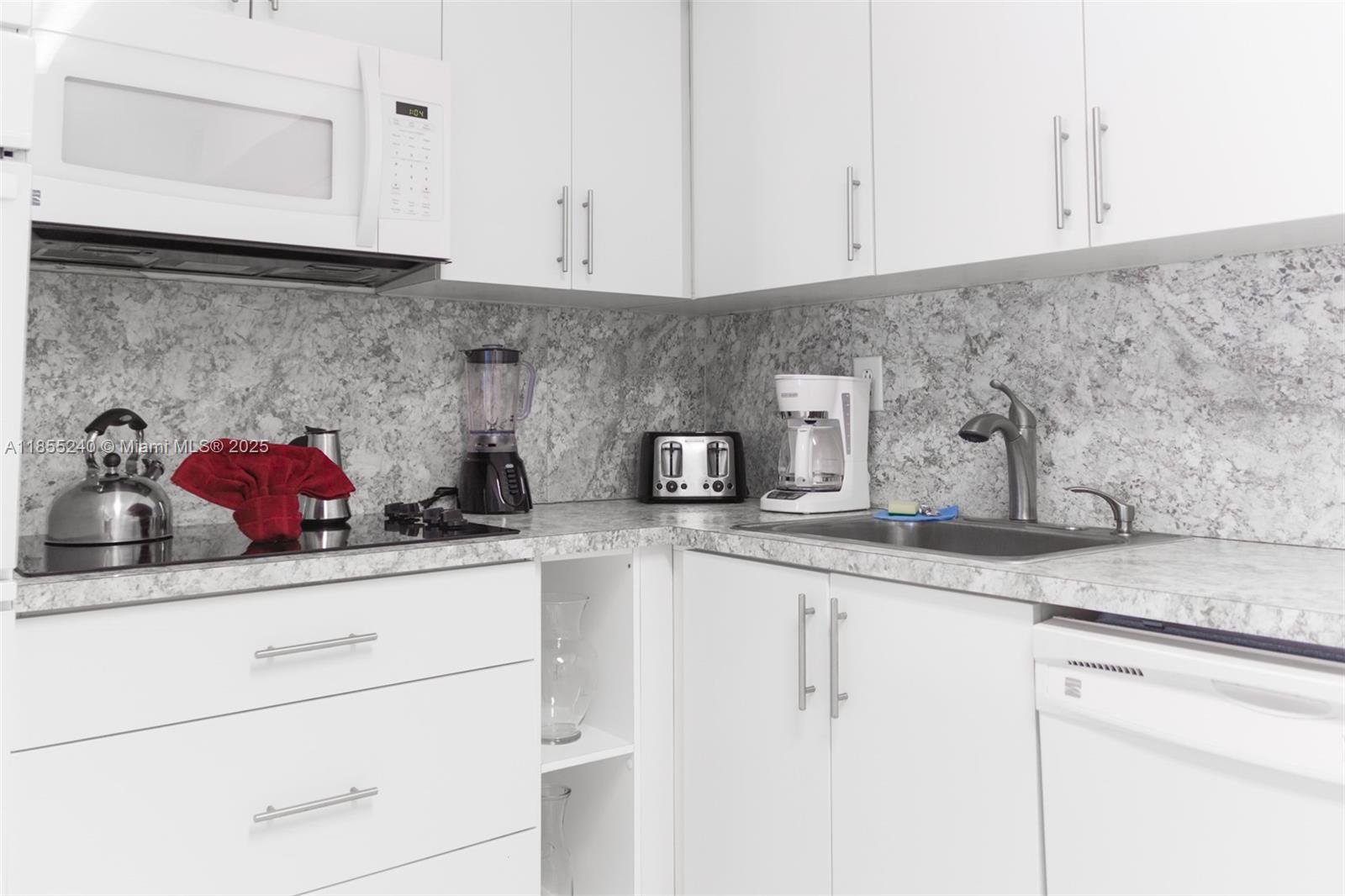 Property photo # 6