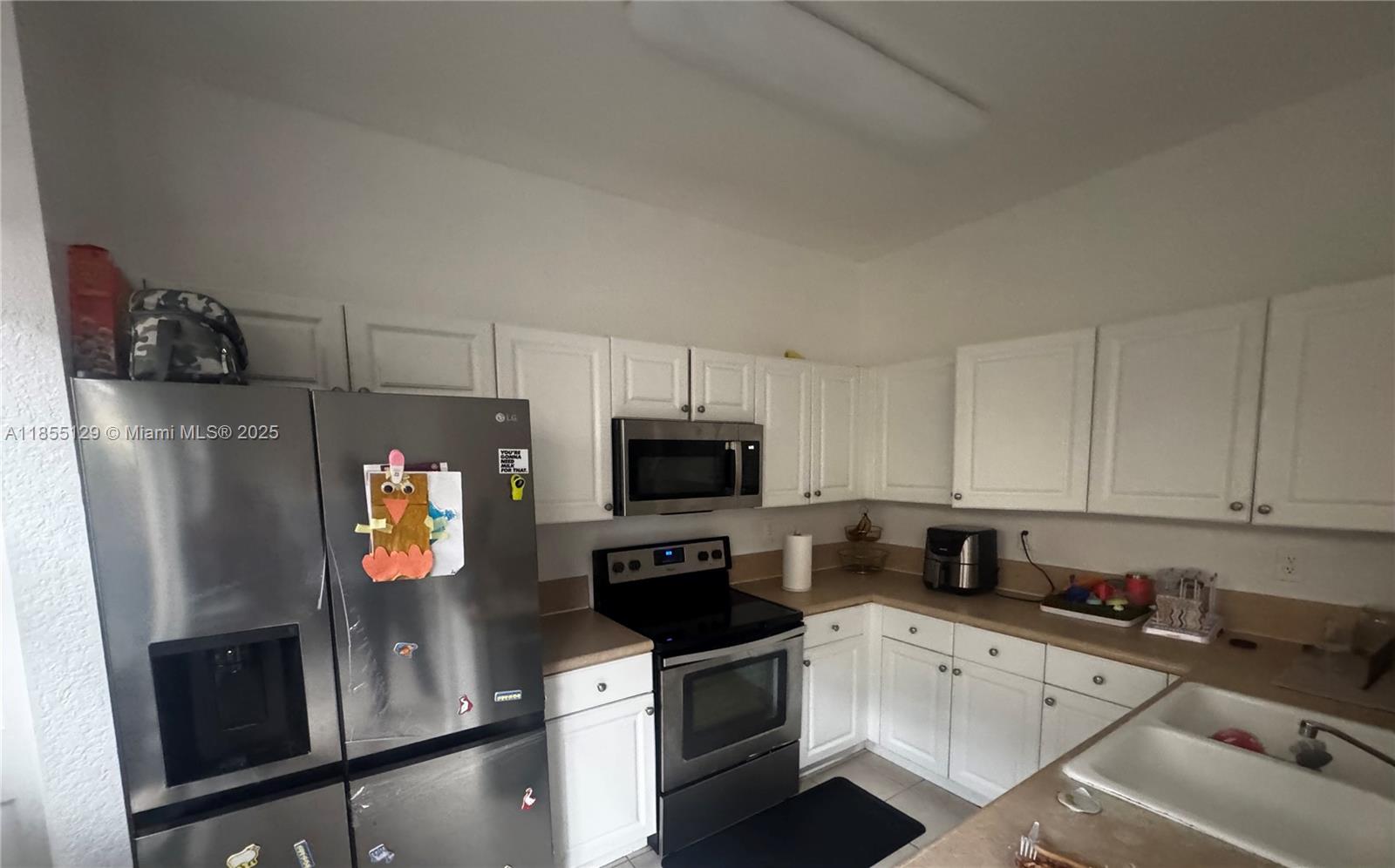 Property photo # 9