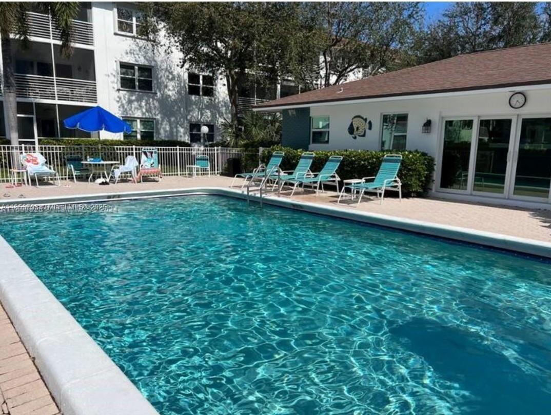 Property photo # 4