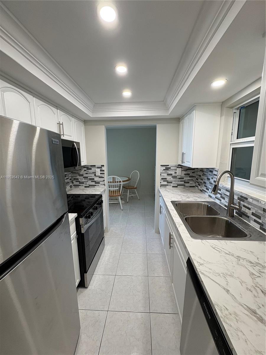 Property photo # 2