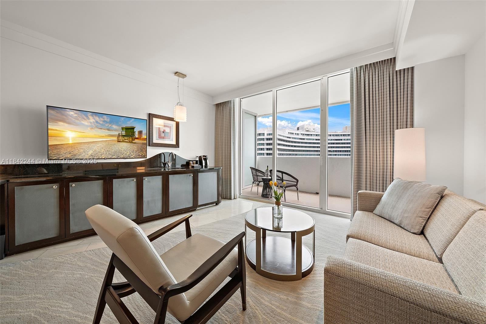 Apartamento para Alugar em Miami Beach, FL