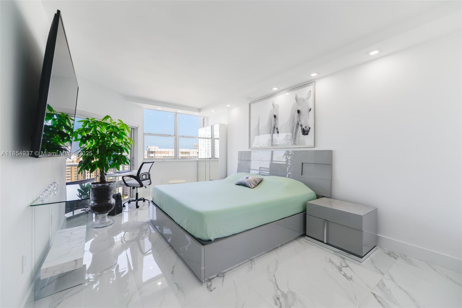 Property photo # 7