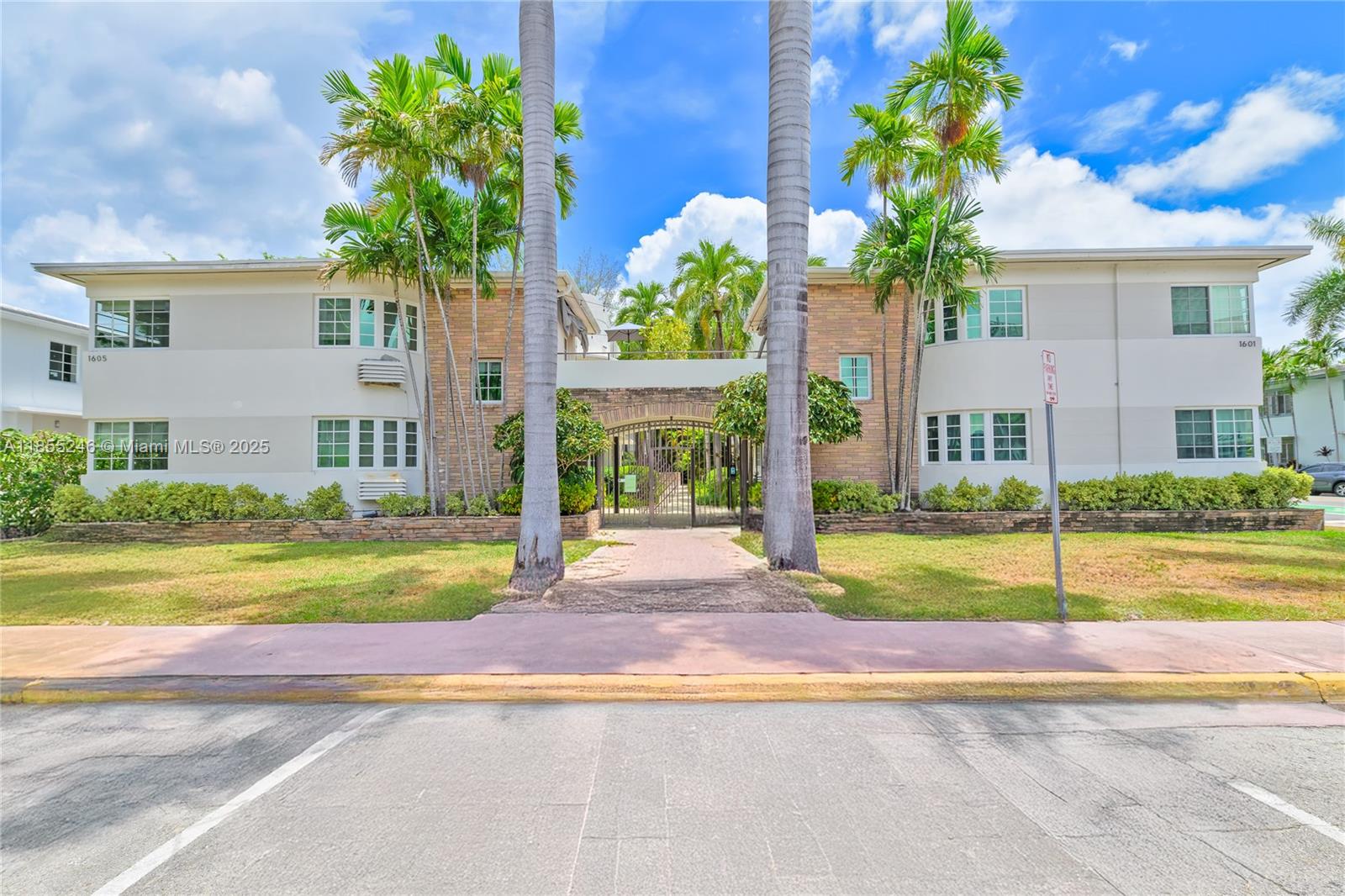 Property photo # 0