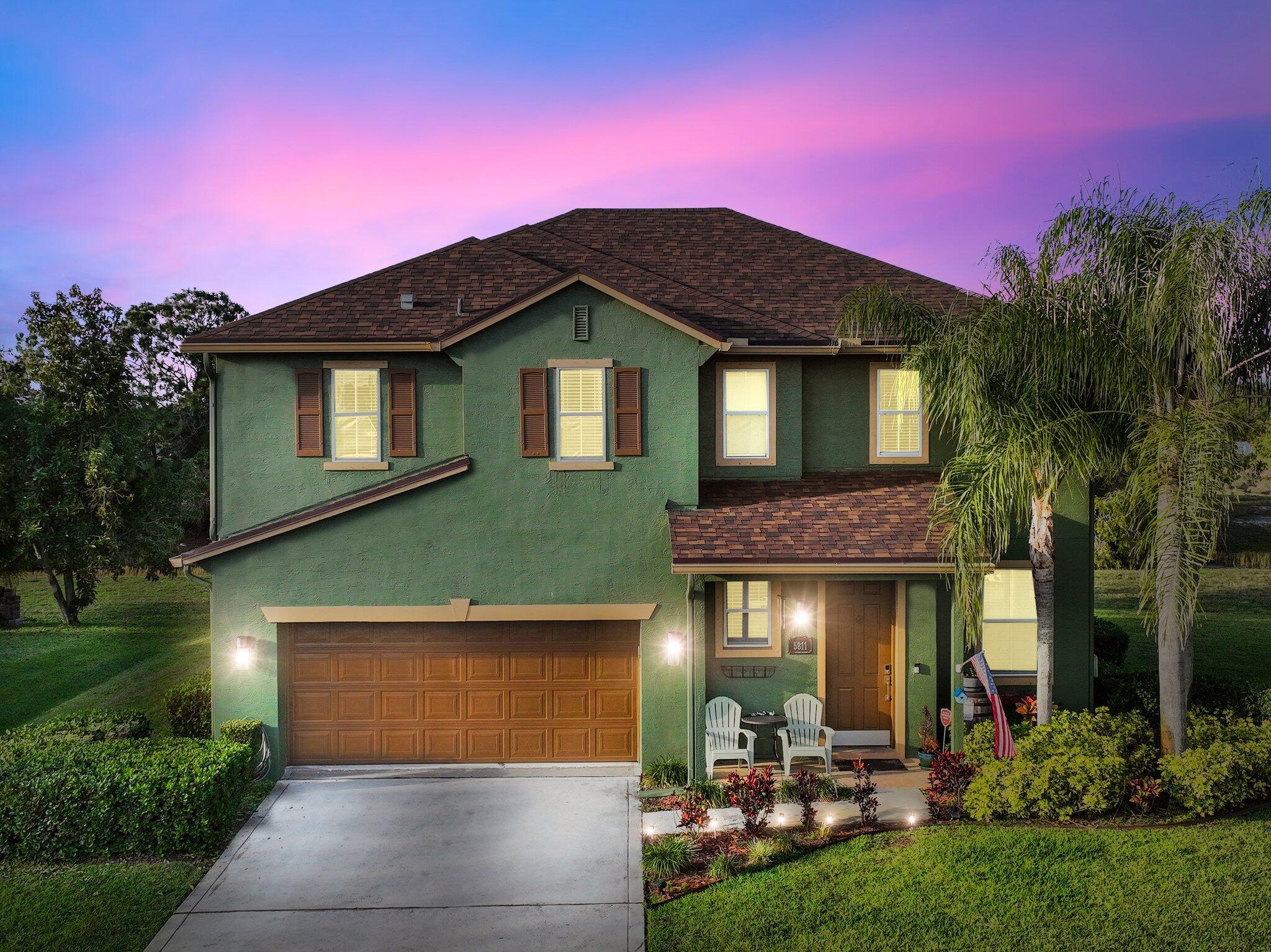 Homes for sale in Port St Lucie, FL | 5811 Nw Fall Flower Court, Port St Lucie, FL 34986 | MLS# R11114186