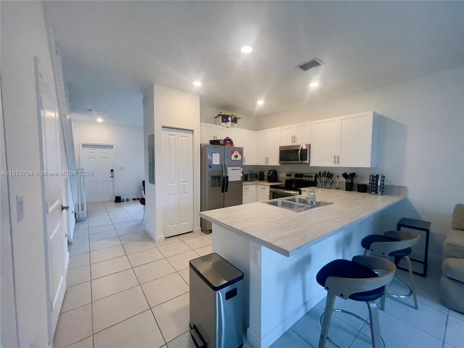 Property photo # 3