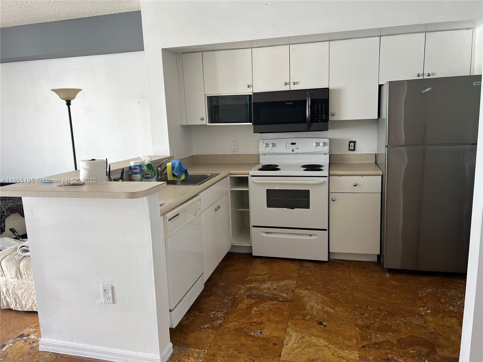Property photo # 7