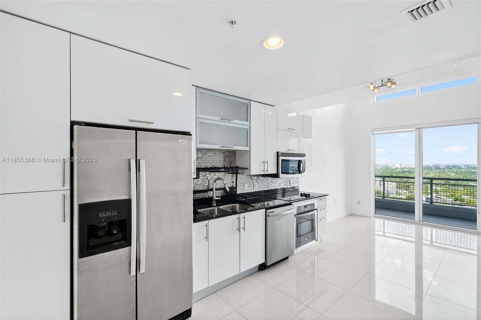 60 SW 13th St #3209, Miami FL 33130