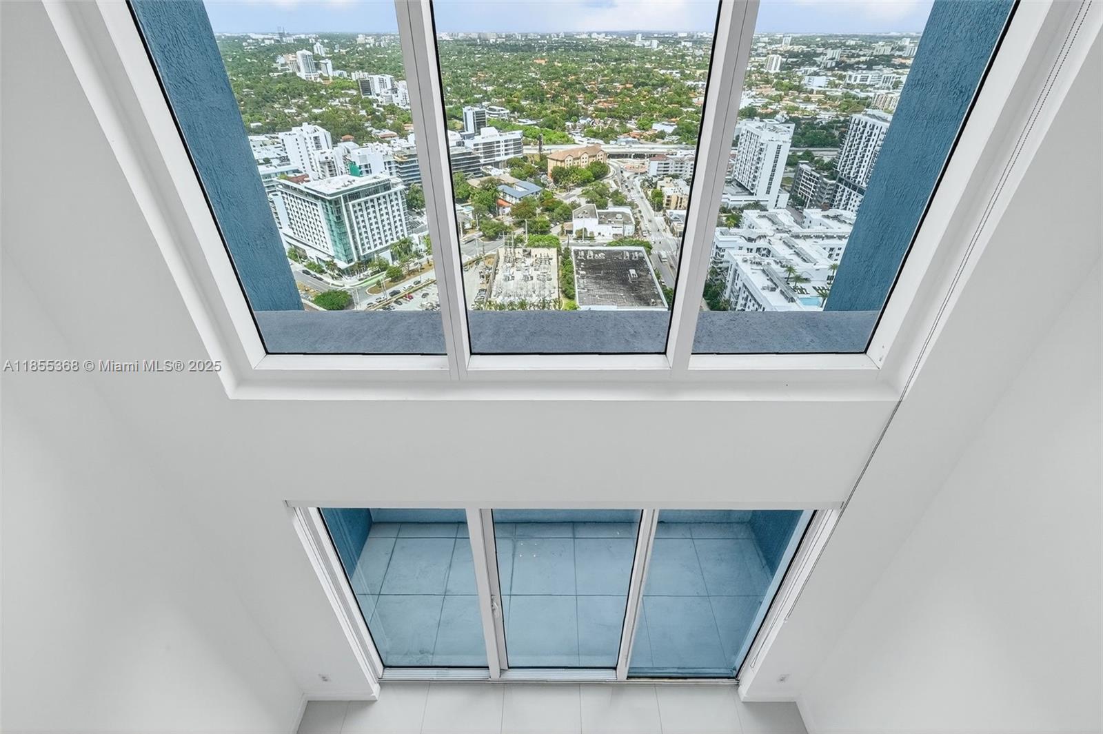 60 SW 13th St #3209, Miami FL 33130