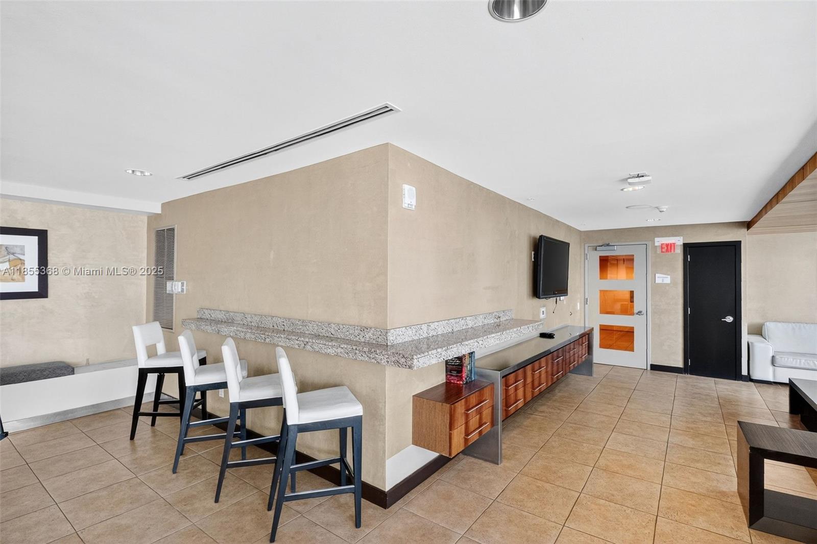 60 SW 13th St #3209, Miami FL 33130