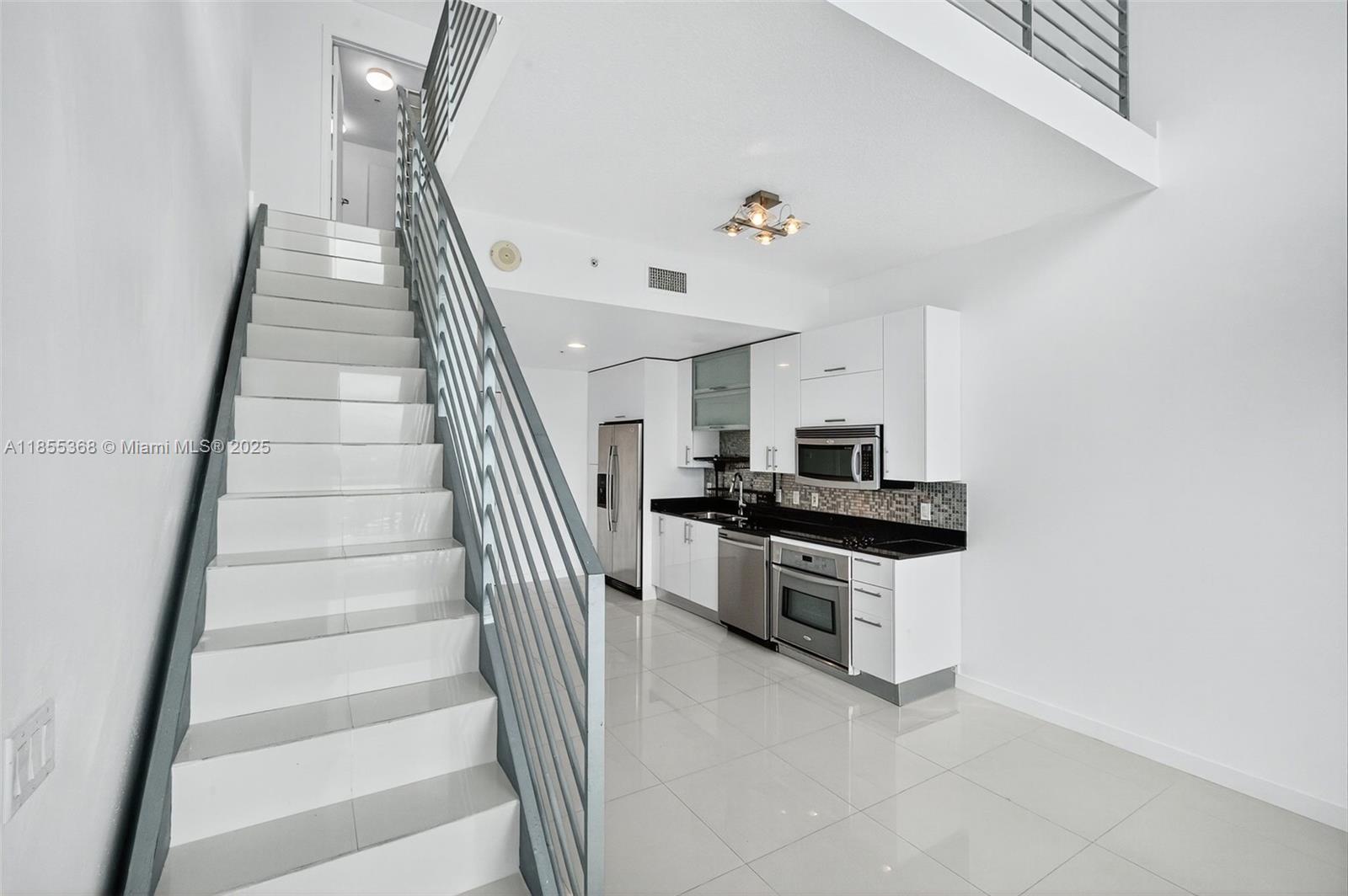 60 SW 13th St #3209, Miami FL 33130