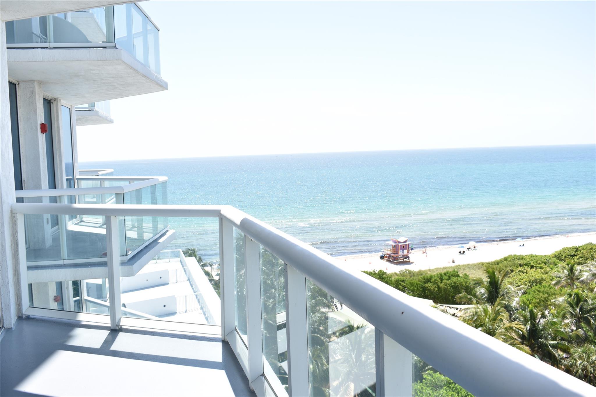 Condo for Sale in Miami Beach, FL