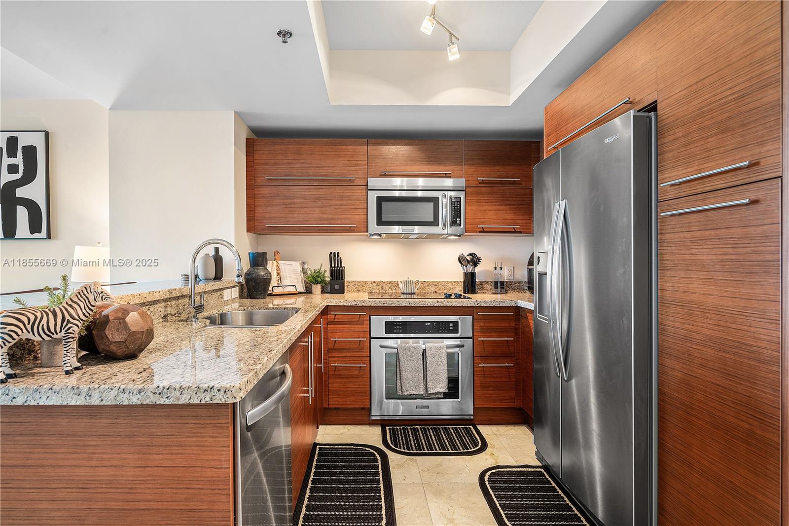 Property photo # 8