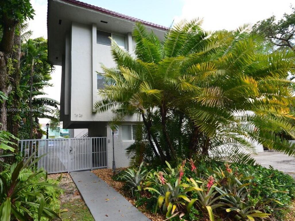 Property photo # 0