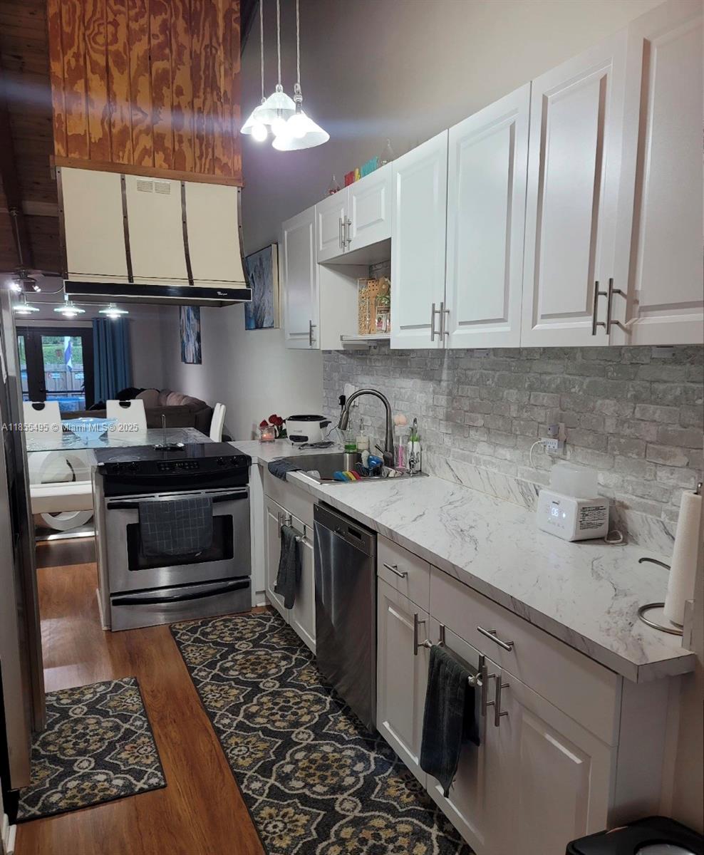 Property photo # 3
