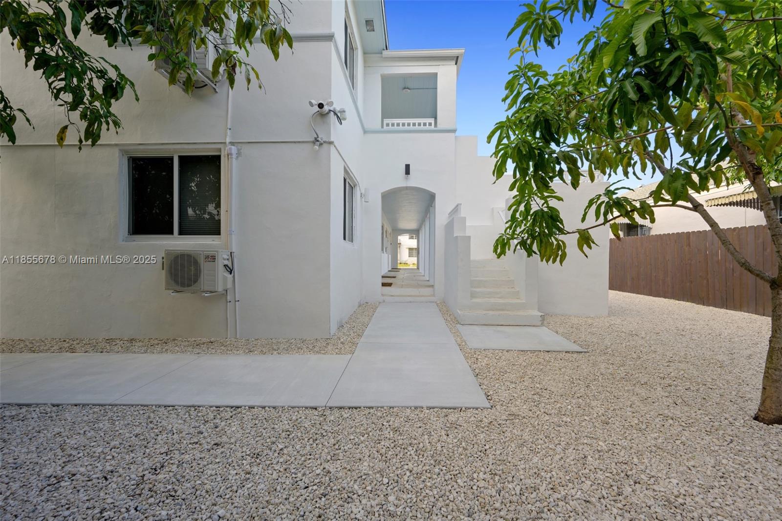 Property photo # 8