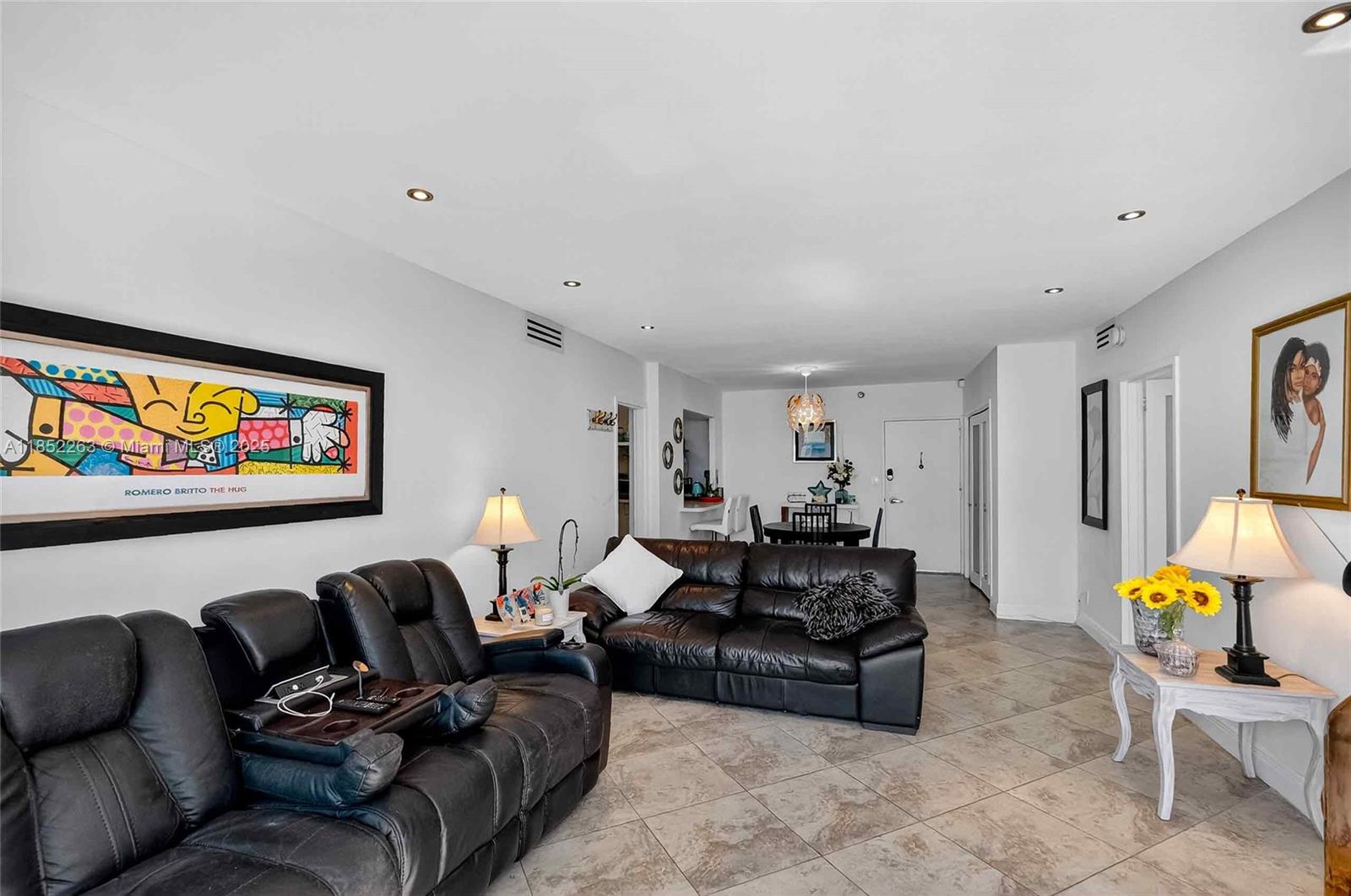 Property photo # 6