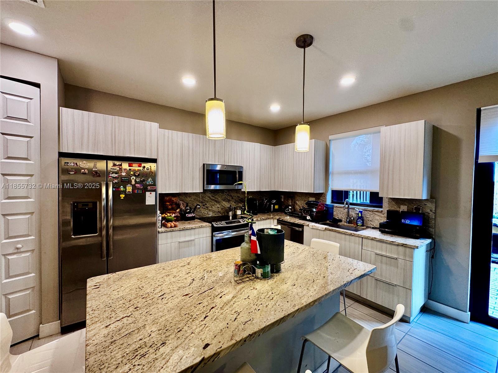 Property photo # 2