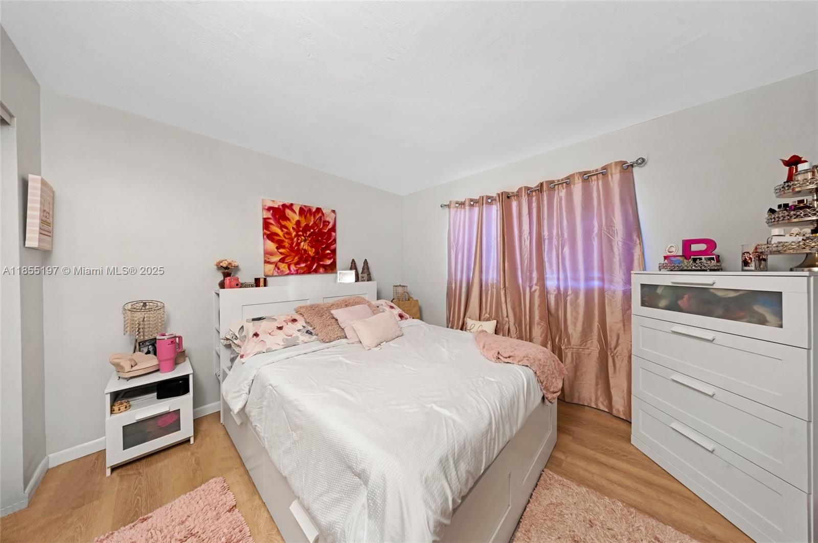 Property photo # 6
