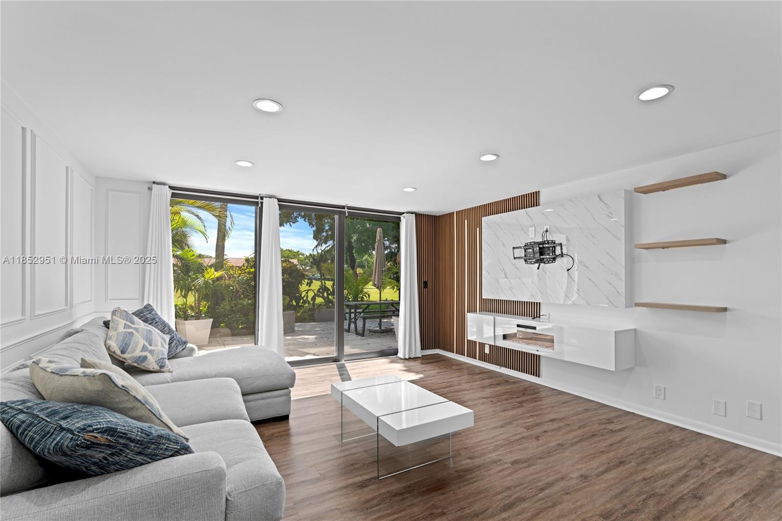 Property photo # 4