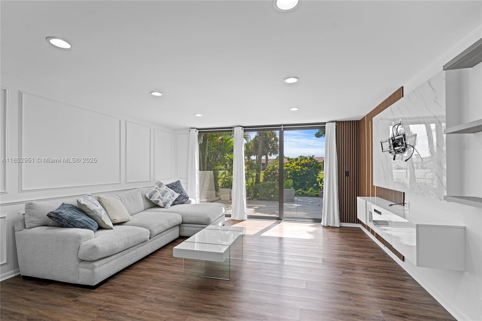 Property photo # 6