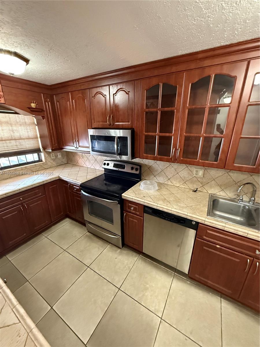 Property photo # 8