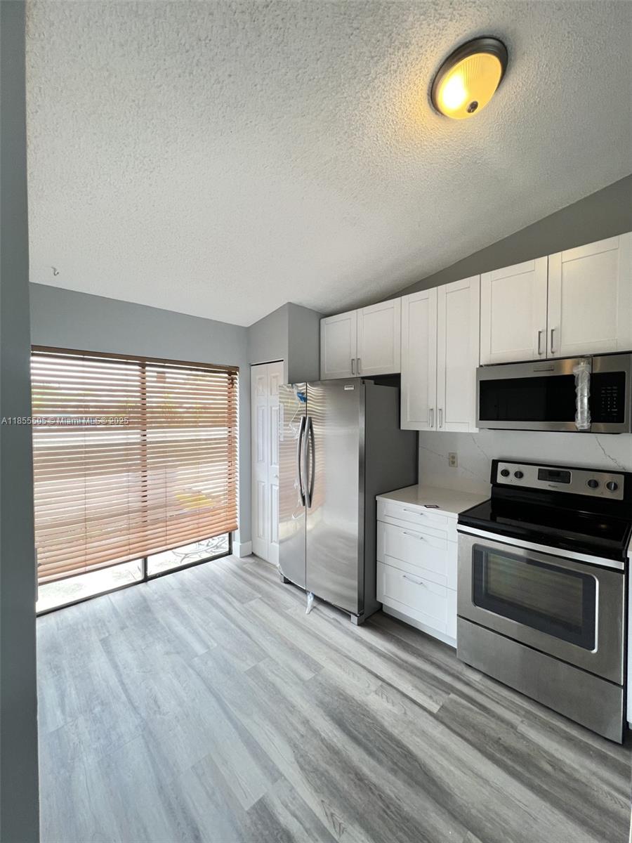 Property photo # 6